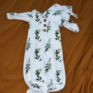 Caden lane olive leaf knotted gown and hat set